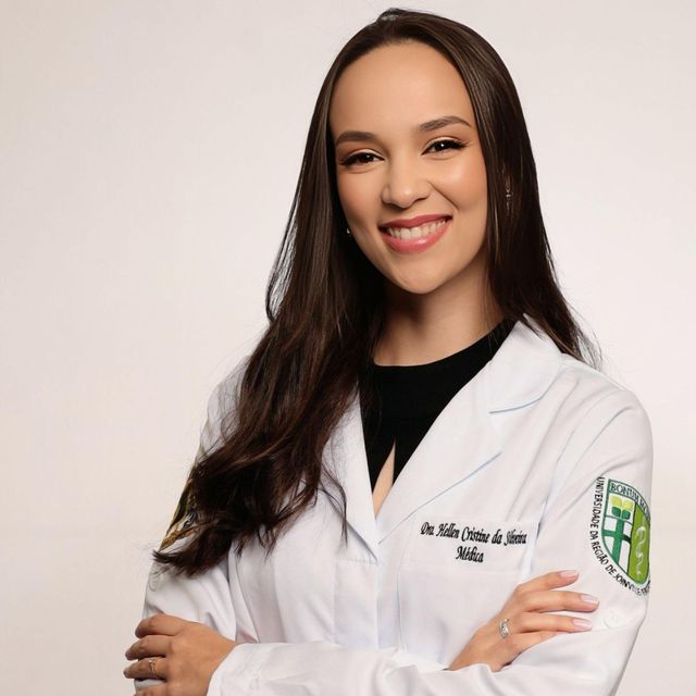 Hellen Cristine da  Silveira, Médico clínico geral Joinville