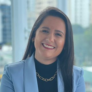 Ampliar imagem: Deborah Carvalho Naves, Psicólogo Goiânia