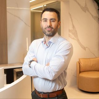 Thiago De Oliveira, Cirurgião plástico Belo Horizonte