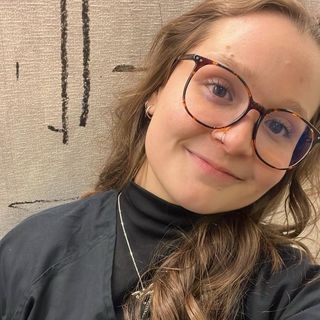 Acercar imagen: Maria Ignacia Andrades, Kinesiólogo Talca