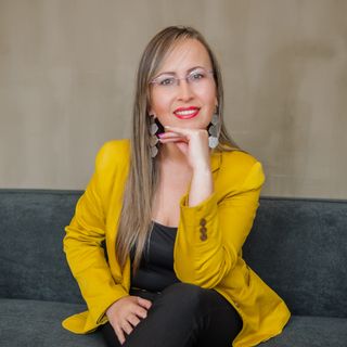Dra. Alexandra Romero León