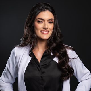 Beatriz  Amaro Mourão, Nefrologista Volta Redonda