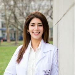 Andrea Laiton, Oftalmólogo Floridablanca