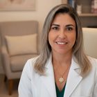 Dra. Cinthia Ferreira de Souza
