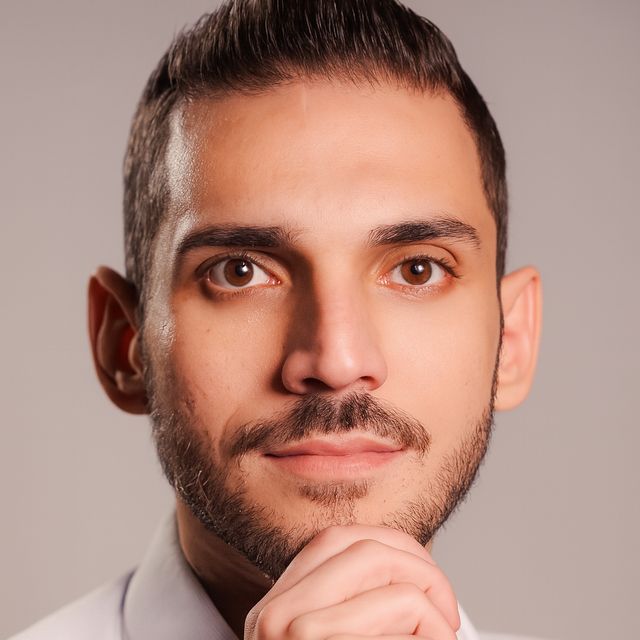 Cauê Attab, Psiquiatra Lajeado