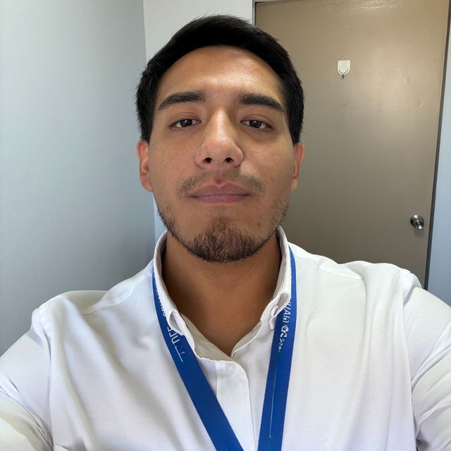 Jesús Guzhnay Mosquera, Psicólogo Talca