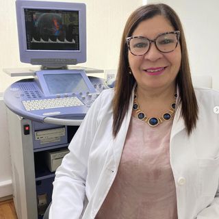 Acercar imagen: Reyna Figueras Avila, Ginecólogo Providencia