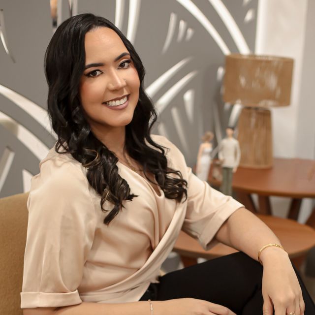 Laís Campodonio, Ginecologista Salvador