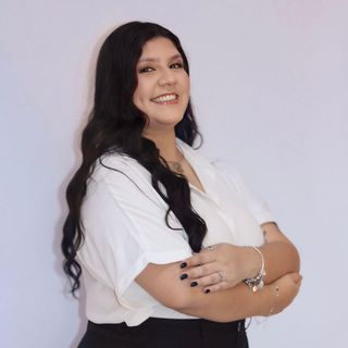 Ampliar imagem: Mirna Nizie, Psicólogo Goiânia