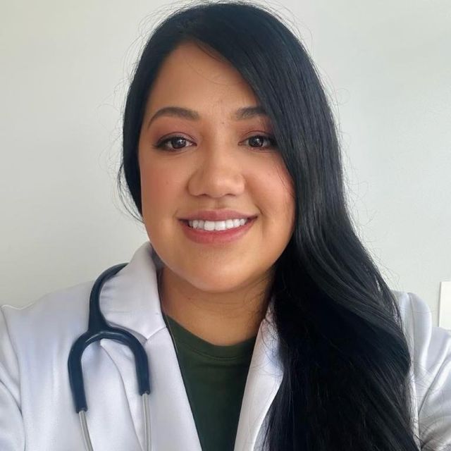 Lais Maria Lie Loureiro, Nefrologista Curitiba