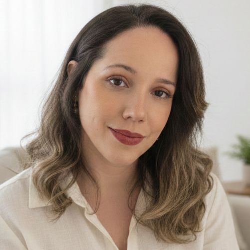 Ana Claudia Costa Pereira, Médico clínico geral Santa Helena