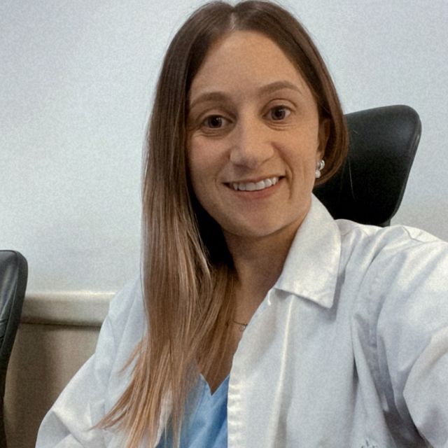 Lucía Piccinelli, Dermatólogo La Plata