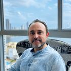 Dr. Carlos Piamonte