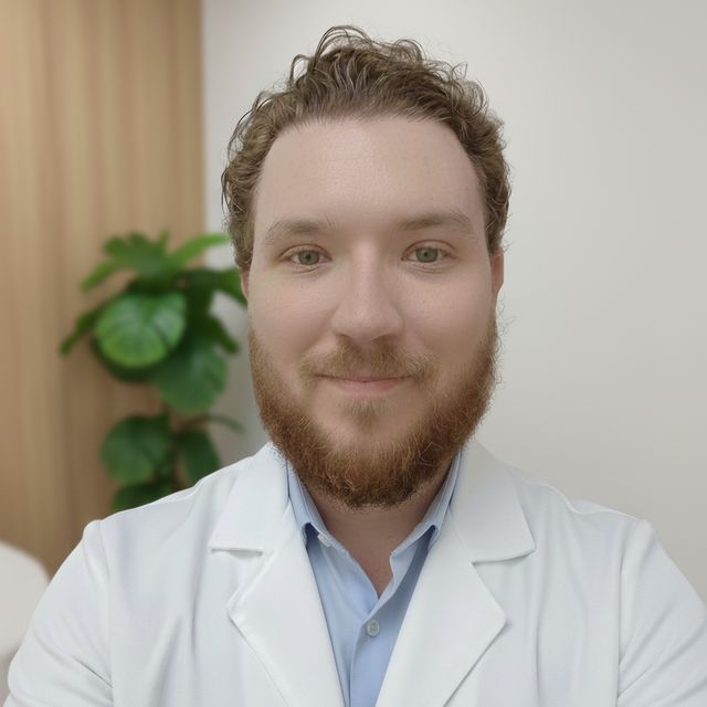 Arthur da Rosa Sena Bortone, Endocrinologista São Paulo