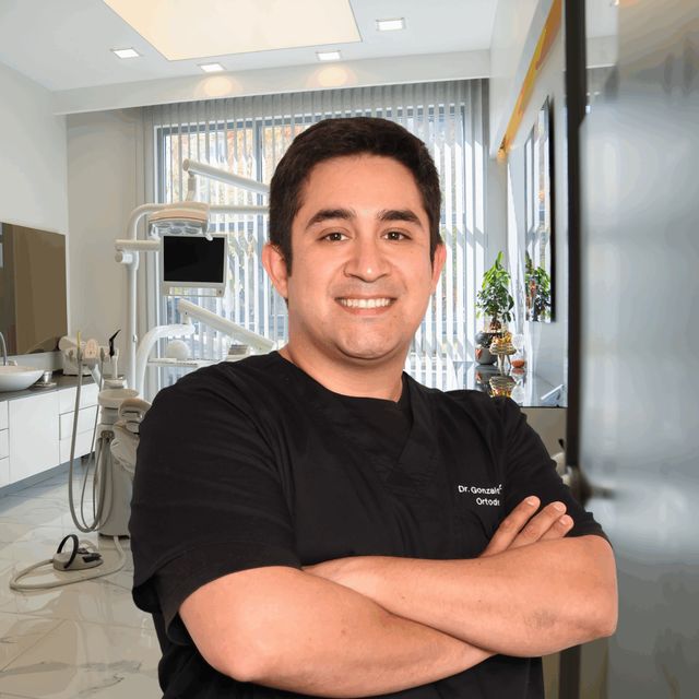 Gonzalo Muñoz Arias, Dentista Temuco