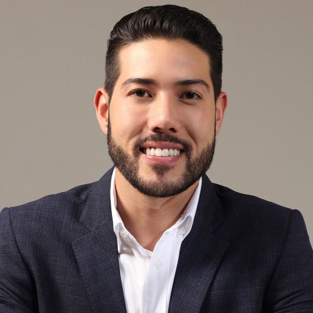 Danilo Shimazu, Dermatologista São Paulo