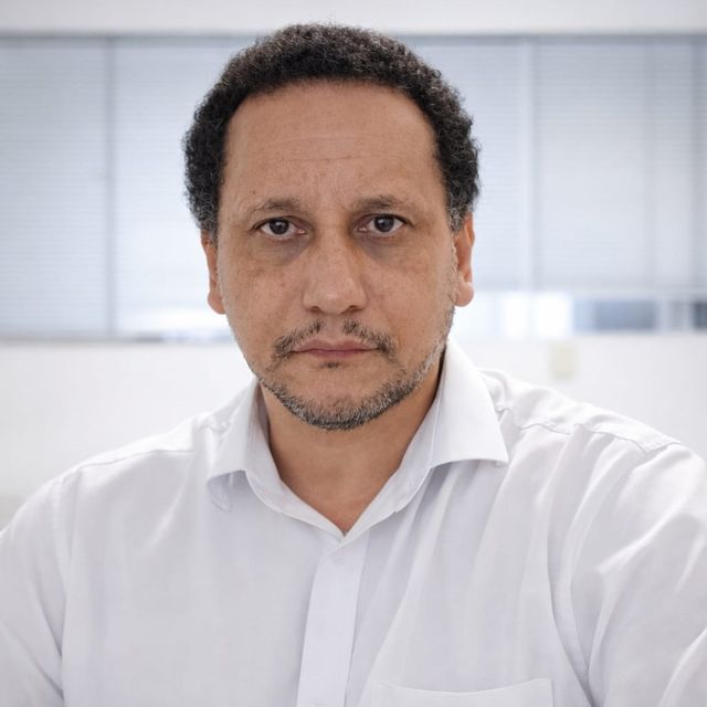 Rogério Aparecido de Lima .