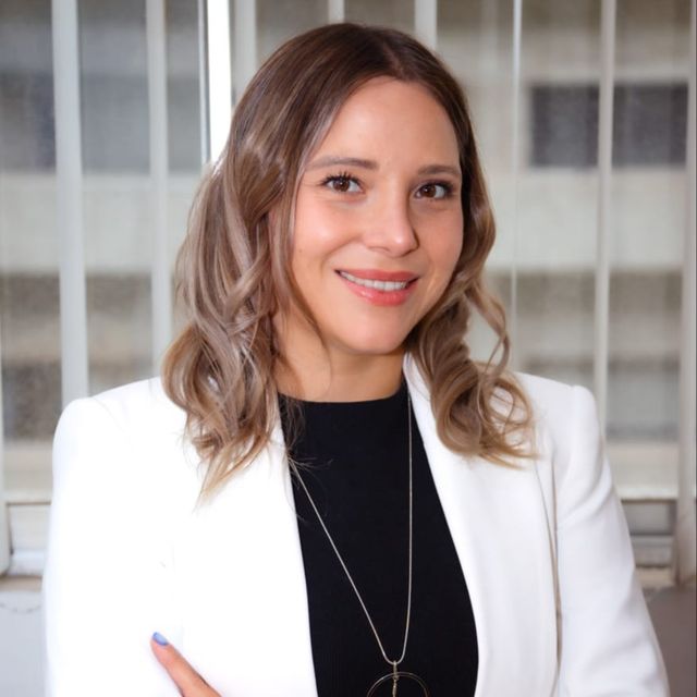 Bárbara Fleischmann, Psicólogo Peñalolén