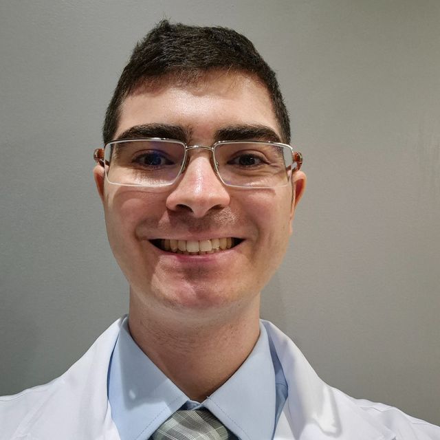 Douglas Cavalcanti, Cirurgião de cabeça e pescoço Brasília