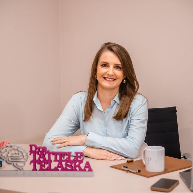 Tatiele dos Santos Telaska, Psicólogo Campo Largo