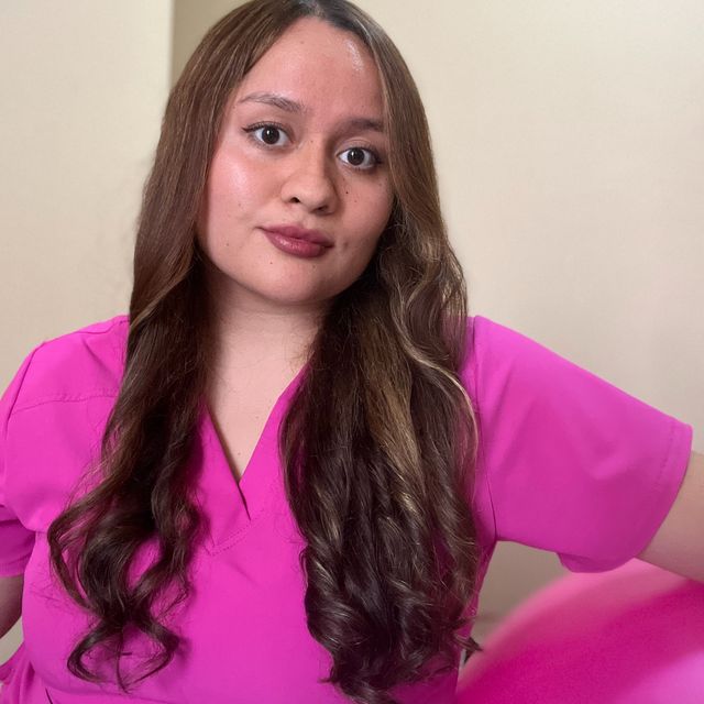Francisca Jesús  Oñate Novoa, Kinesiólogo Curicó