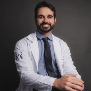 Victor Senna, Urologista Cabo Frio