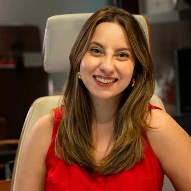 Isabela da Silva Rossi de Resende, Dentista São Paulo