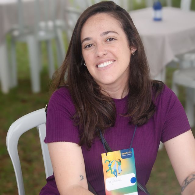 Maiara  Vitor, Psicólogo Bueno Brandão