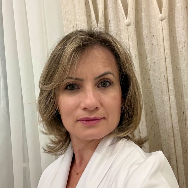 Sandra  Pereira dos Santos Francener , Podologista Curitiba