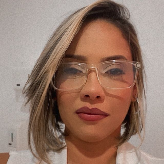 Natalia Galdino Barbosa, Dentista Rio de Janeiro