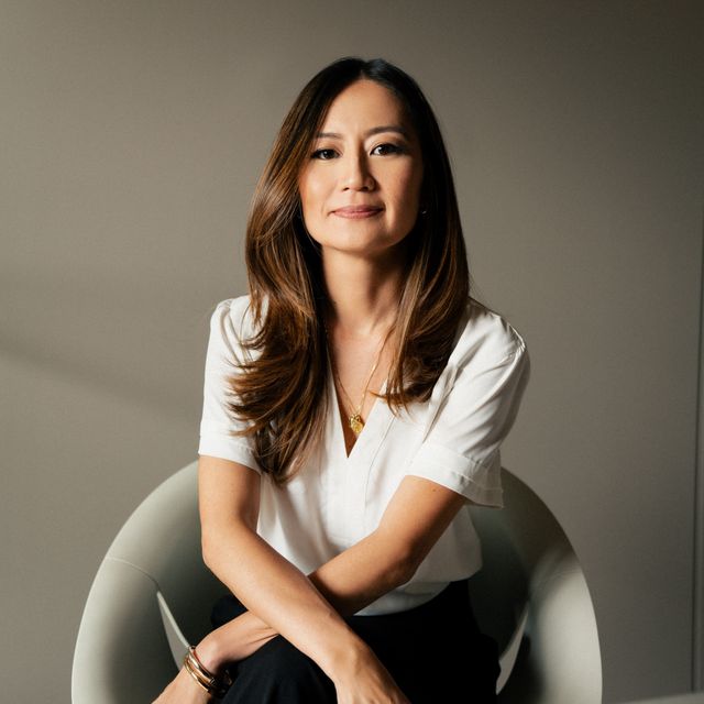 Thais Hitomi Tanno Takasaka, Oftalmologista Piracicaba