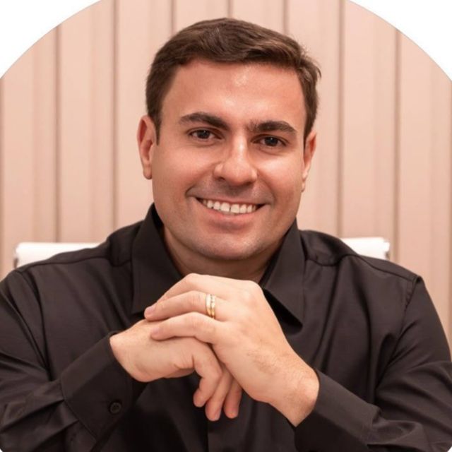 Fernando Luiz Syrio Junior, Ortopedista - Traumatologista Araguari