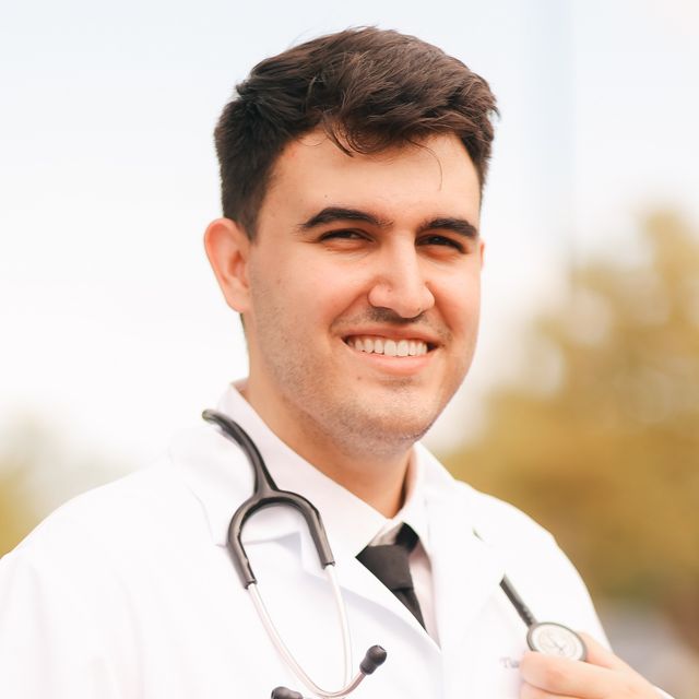 Tiago Amaral Huf, Médico clínico geral Novo Hamburgo