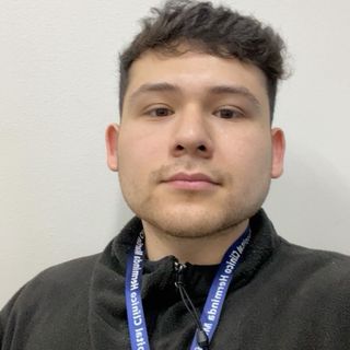 Acercar imagen: Diego Valenzuela, Tecnólogo médico Los Ángeles