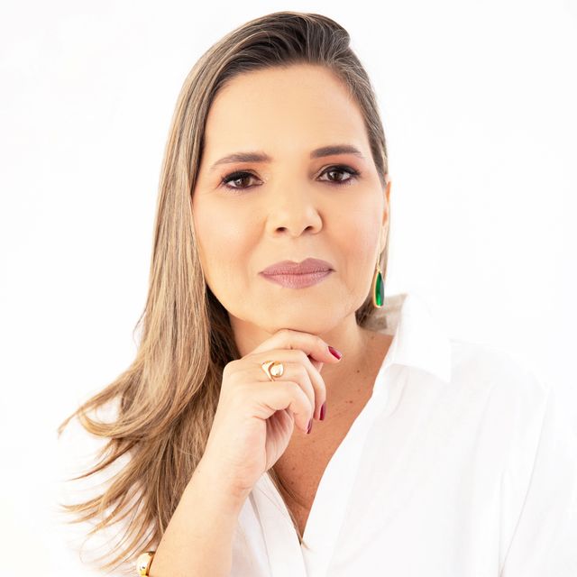 Isabel Leal Azevedo Correa, Ginecologista Rio de Janeiro
