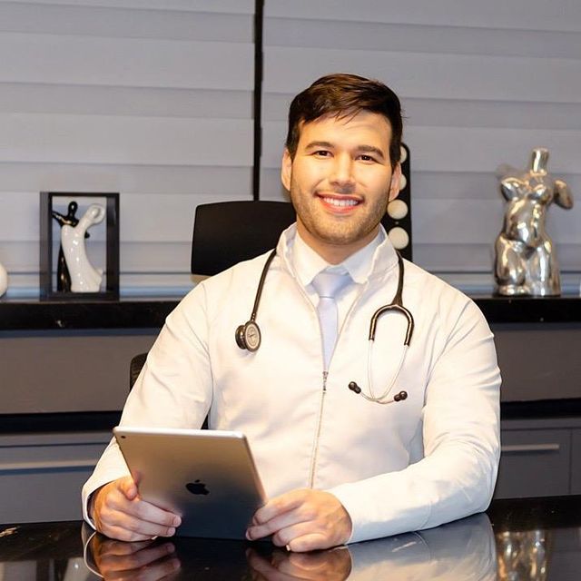 Aldo Vasconcelos de Paiva Júnior, Dermatologista São Paulo