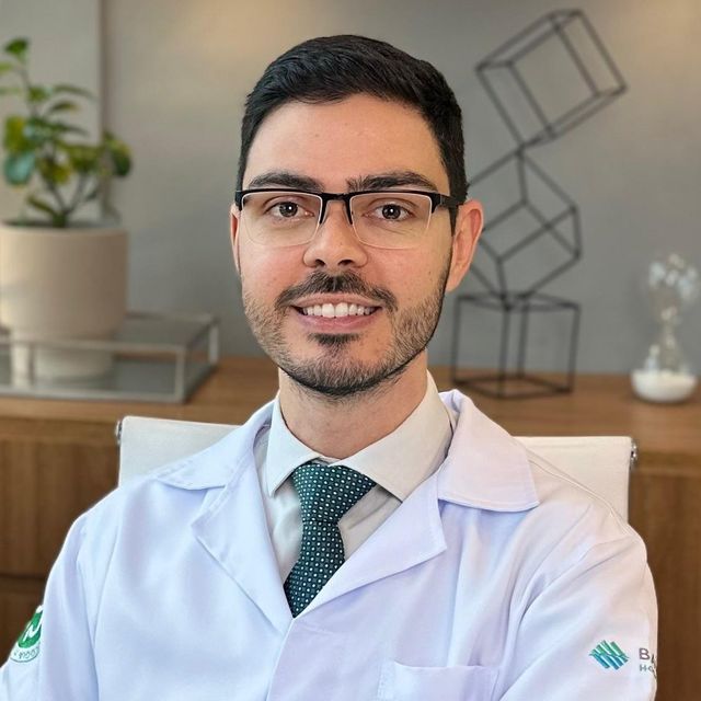 Arthur Garcia, Coloproctologista Florianópolis