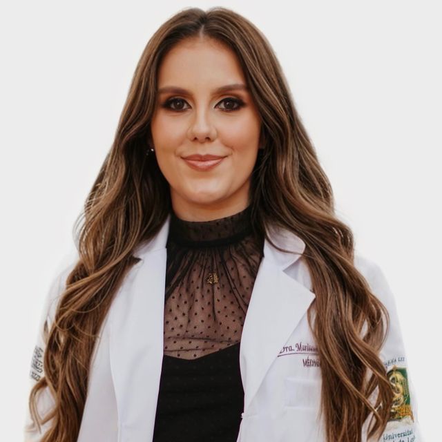 Mariana Biscaia Falanga, Médico clínico geral Londrina