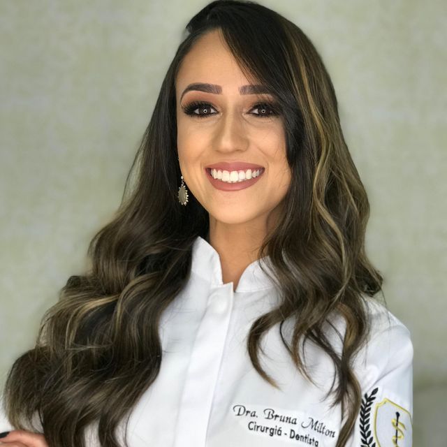  Bruna Milton Oliveira Gomes, Dentista São Paulo