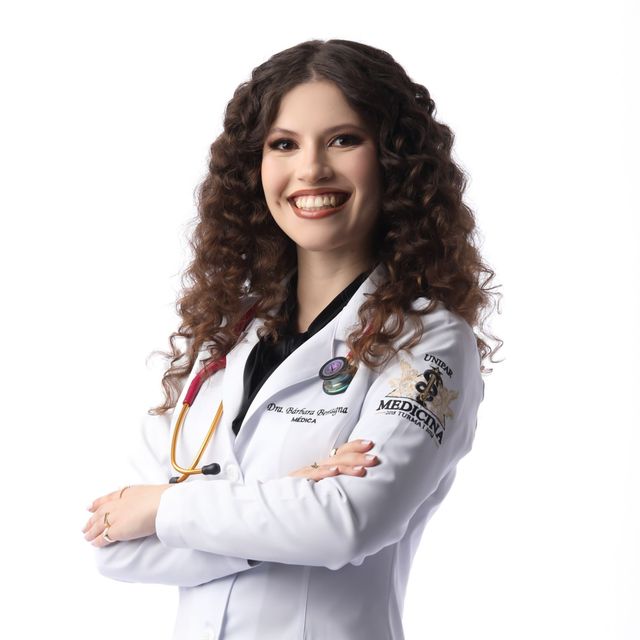 Barbara Bertagna, Médico clínico geral Londrina