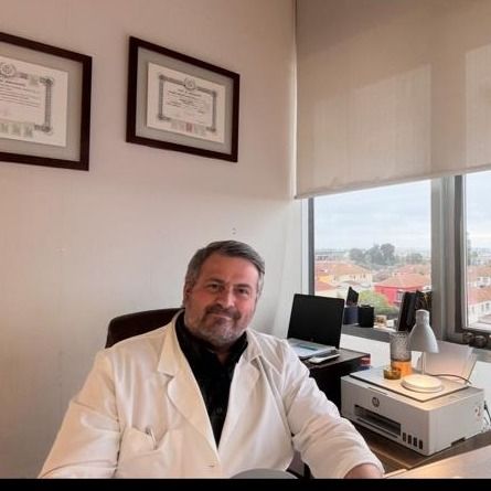 José Antonio Schnettler Stegmeier, Urólogo La Serena