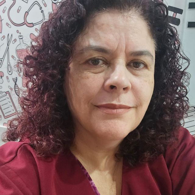 Andréa Silva Matos, Nefrologista Barbacena