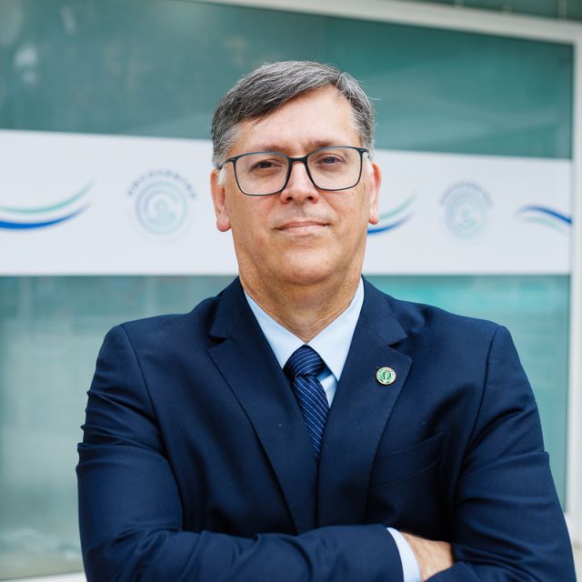 Christian Gonçalves Cordeiro, Cirurgião geral Curitiba