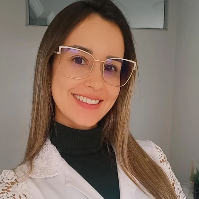 Clariana  Delgado, Nutricionista Além Paraíba