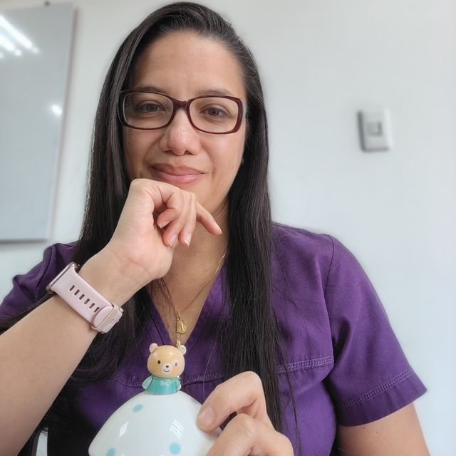 Jhoana Pacheco Saltaren, Pediatra Riohacha