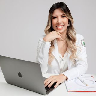 Raissa Oliveira Campos Borges, Oftalmologista Fortaleza