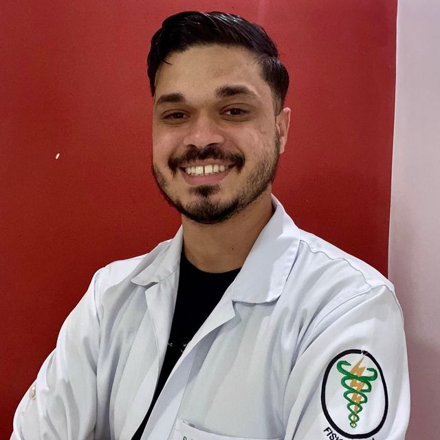 Carlos Eduardo Adolfo de Lima, Fisioterapeuta Santos