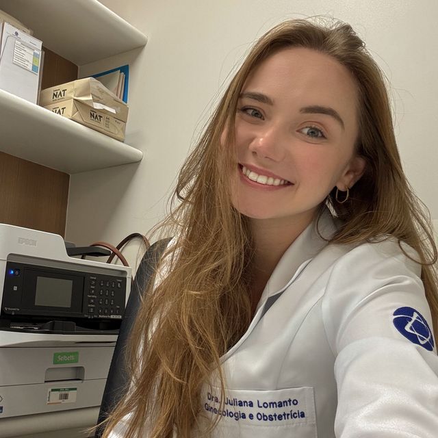 Juliana  Lomanto, Ginecologista São Paulo