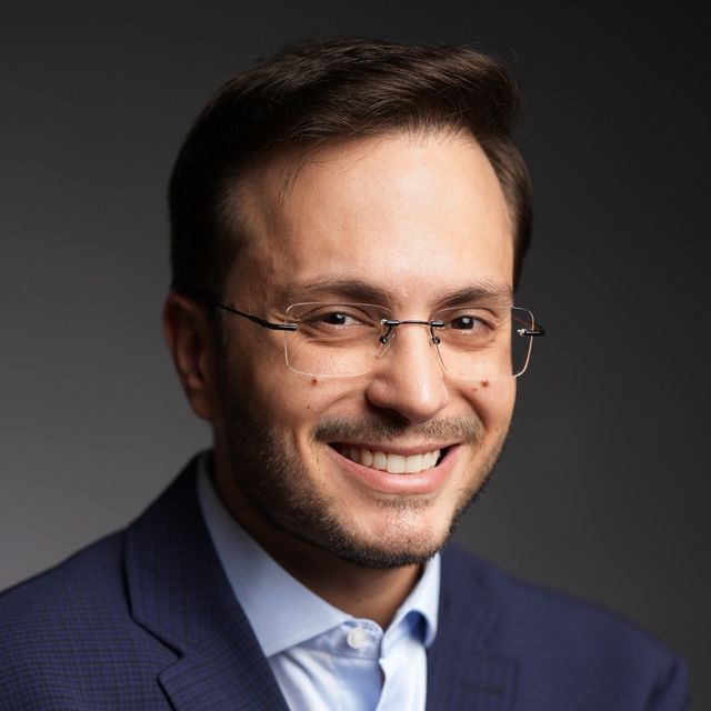 João Pedro Paulino Mazzon, Cirurgião buco-maxilo-facial São Paulo