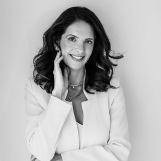 Ampliar imagem: Juliana Lima, Coloproctologista São Mateus